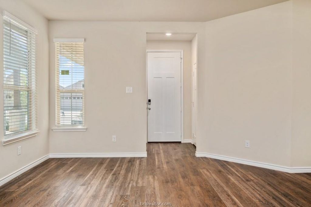 College Station, Texas 77845, United States, 3 Bedrooms Bedrooms, ,2 BathroomsBathrooms,Residential,Active,198457