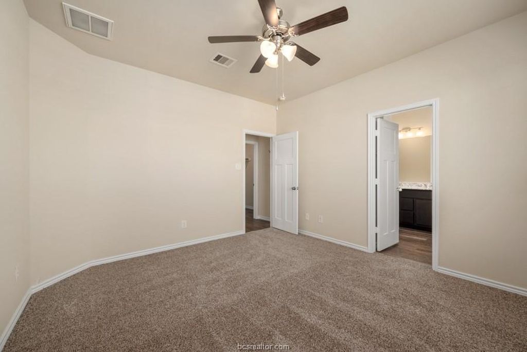 College Station, Texas 77845, United States, 3 Bedrooms Bedrooms, ,2 BathroomsBathrooms,Residential,Active,198457