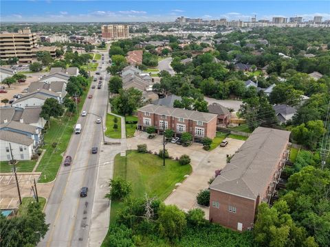 Tiny photo for 206 Tarrow Street, Bryan, TX 77840 (MLS # 25013088)