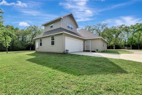 Tiny photo for 1196 Evelyn Court, Franklin, TX 77856 (MLS # 26004248)