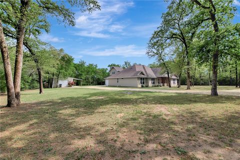 Tiny photo for 1196 Evelyn Court, Franklin, TX 77856 (MLS # 26004248)
