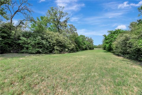 Tiny photo for 1196 Evelyn Court, Franklin, TX 77856 (MLS # 26004248)