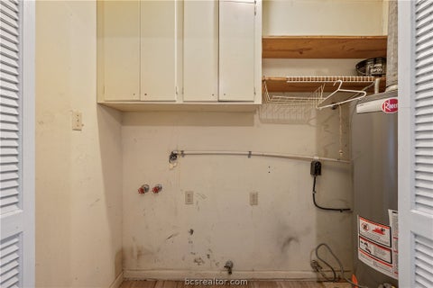 Tiny photo for 2407 Woodville Road, Bryan, TX 77803 (MLS # 26012466)