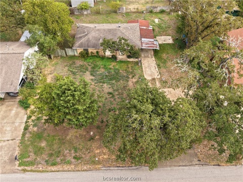 Tiny photo for 2407 Woodville Road, Bryan, TX 77803 (MLS # 26012466)