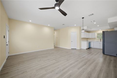 Tiny photo for 100 Walnut Circle, Somerville, TX 77879 (MLS # 26004493)