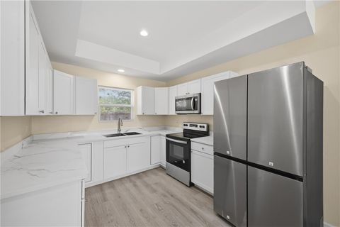 Tiny photo for 100 Walnut Circle, Somerville, TX 77879 (MLS # 26004493)