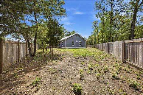 Tiny photo for 100 Walnut Circle, Somerville, TX 77879 (MLS # 26004493)