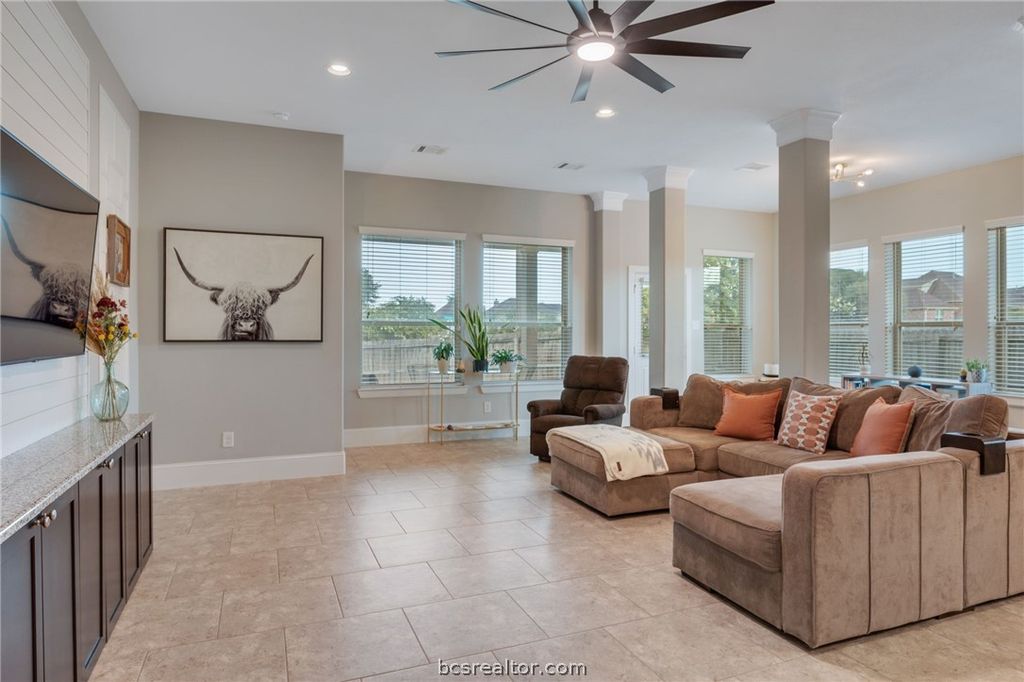 Photo of 2533 Kimbolton Drive, College Station, TX 77845 (MLS # 26003683)