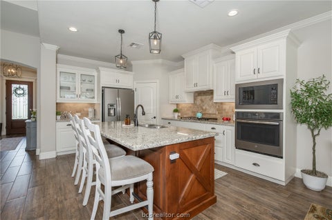 Tiny photo for 3417 Dovecote Way, Bryan, TX 77808 (MLS # 26011225)