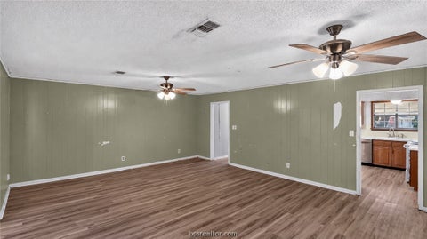 Tiny photo for 1805 Lakeview Drive, Brenham, TX 77833 (MLS # 26012570)
