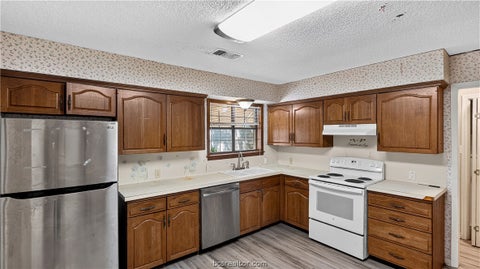 Tiny photo for 1805 Lakeview Drive, Brenham, TX 77833 (MLS # 26012570)