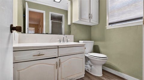 Tiny photo for 1805 Lakeview Drive, Brenham, TX 77833 (MLS # 26012570)