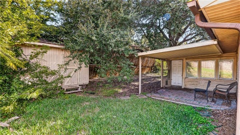 Tiny photo for 1805 Lakeview Drive, Brenham, TX 77833 (MLS # 26012570)