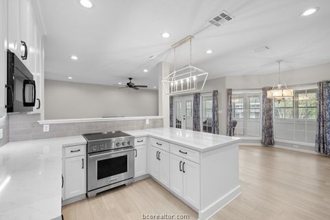 Tiny photo for 12 Ravens Nest, Bryan, TX 77808 (MLS # 26002710)