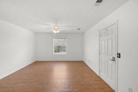 Tiny photo for 12 Ravens Nest, Bryan, TX 77808 (MLS # 26002710)