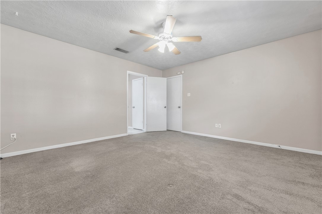 College Station, Texas 77840, United States, 4 Bedrooms Bedrooms, ,3 BathroomsBathrooms,Residential,Active,247182