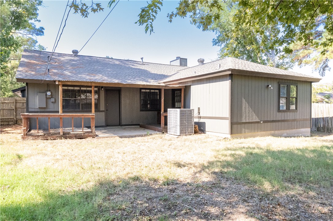 College Station, Texas 77840, United States, 4 Bedrooms Bedrooms, ,3 BathroomsBathrooms,Residential,Active,247182