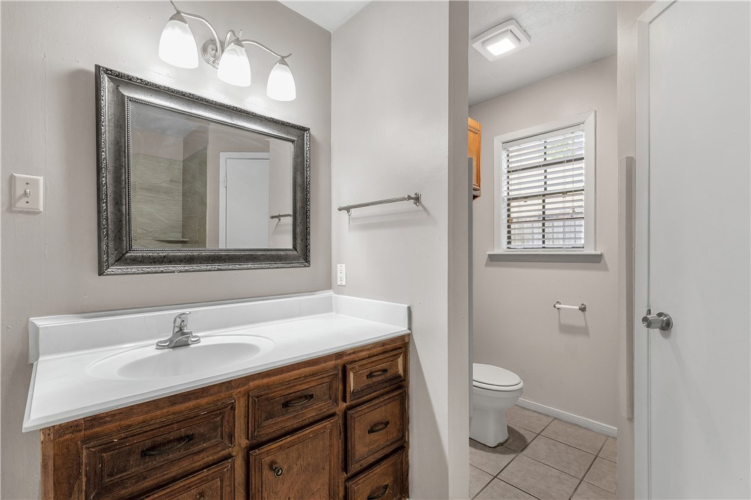 College Station, Texas 77840, United States, 4 Bedrooms Bedrooms, ,3 BathroomsBathrooms,Residential,Active,247182