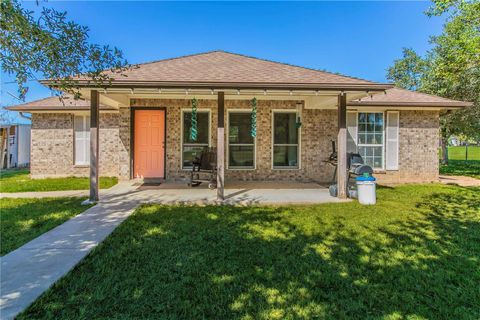 6725 E US Highway 79 Milano TX 76556