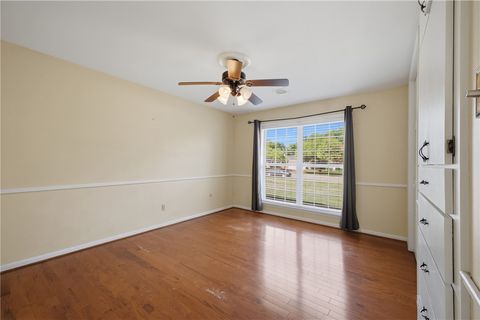 Tiny photo for 2104 Carter Creek Parkway, Bryan, TX 77802 (MLS # 26004523)