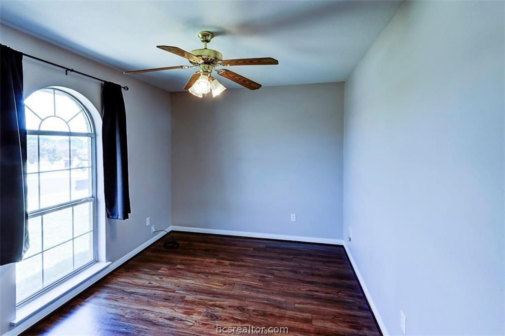 College Station, Texas 77840, United States, 3 Bedrooms Bedrooms, ,2 BathroomsBathrooms,Residential,Pending,57278