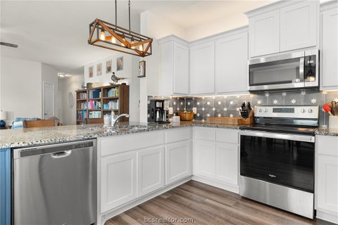 Tiny photo for 5244 Montague Loop, Bryan, TX 77807 (MLS # 26011859)