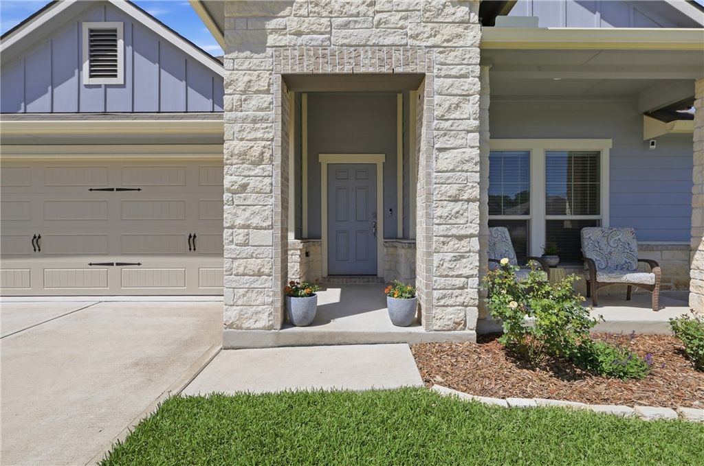 Photo of 1943 Thorndyke Lane, Bryan, TX 77807 (MLS # 26005562)