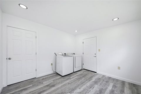 Tiny photo for 404 Ayrshire Street, College Station, TX 77840 (MLS # 26006864)
