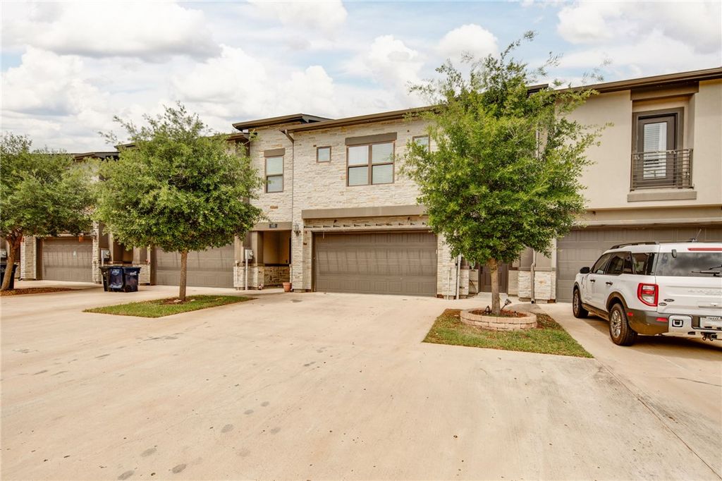 Photo of 550 Hayes Lane, College Station, TX 77845 (MLS # 26003828)