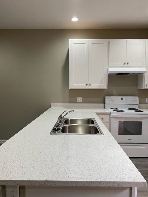 Tiny photo for 1305 W Villa Maria Road #D103, Bryan, TX 77801 (MLS # 26001224)