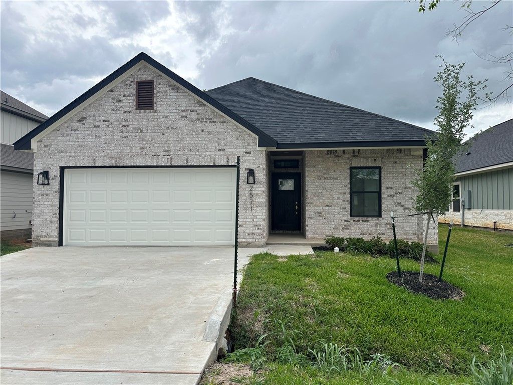 Photo of 2571 Dove Crossing Lane, Navasota, TX 77868 (MLS # 26004153)
