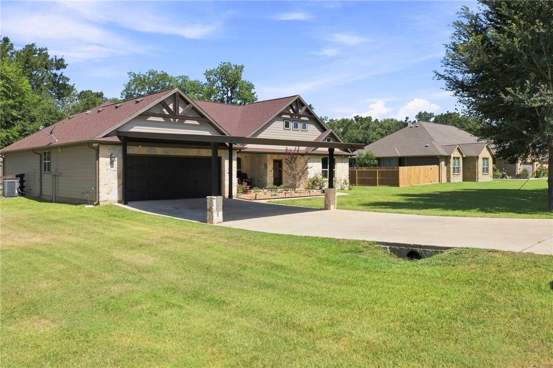 4364 Green Pastures