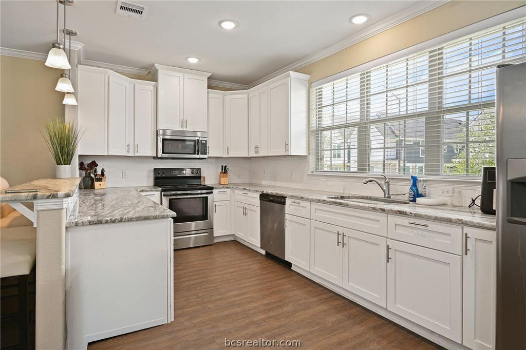 Photo of 2141 Big River Street, College Station, TX 77840 (MLS # 26010105)