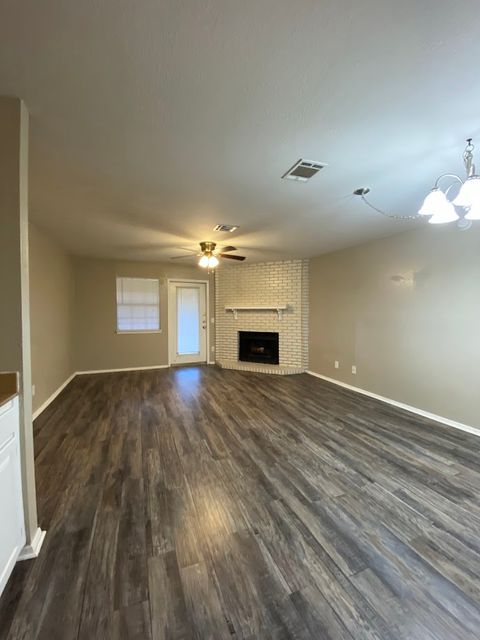 Tiny photo for 1305 W Villa Maria Road #E102, Bryan, TX 77801 (MLS # 26001231)