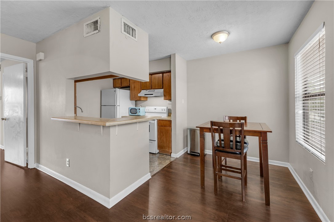 Bryan, Texas 77801, United States, 1 Bedroom Bedrooms, ,1 BathroomBathrooms,Residential,Active,57542