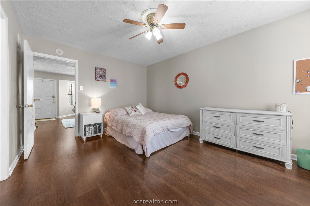 Bryan, Texas 77801, United States, 1 Bedroom Bedrooms, ,1 BathroomBathrooms,Residential,Active,57542