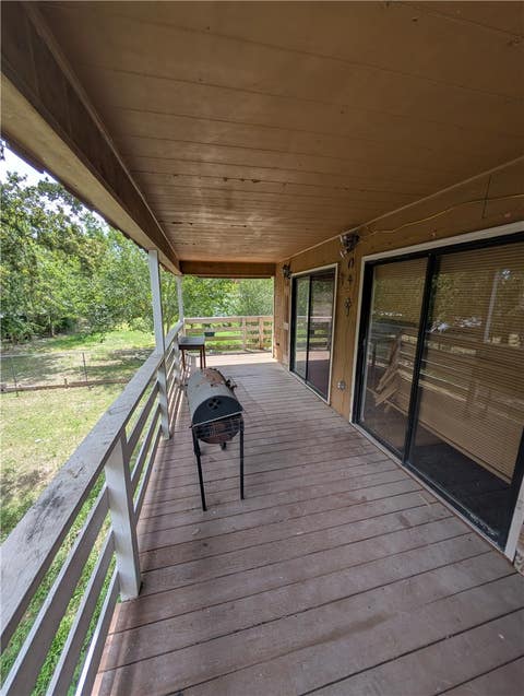 Tiny photo for 905 Grace Street, Navasota, TX 77868 (MLS # 26010317)