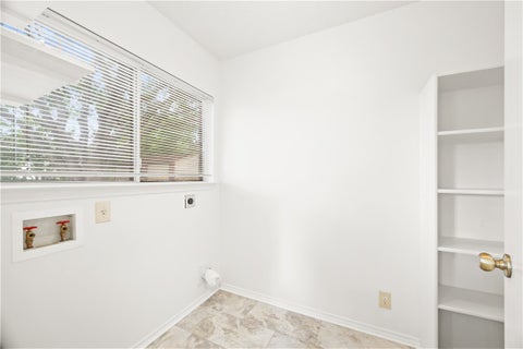Tiny photo for 331 Stone Point Pt, New Braunfels, TX 78130 (MLS # 26011062)
