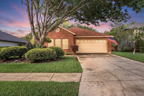 Photo of 331 Stone Point Pt, New Braunfels, TX 78130 (MLS # 26011062)