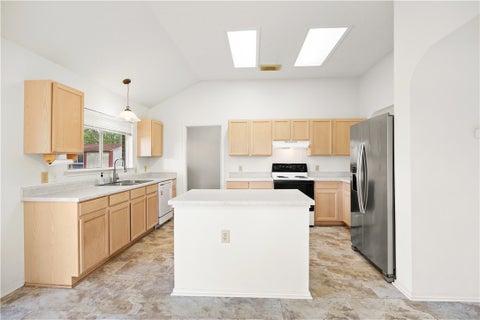 Tiny photo for 331 Stone Point Pt, New Braunfels, TX 78130 (MLS # 26011062)