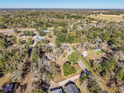 Tiny photo for 24350 Douwn Street, Hempstead, TX 77445 (MLS # 25013362)