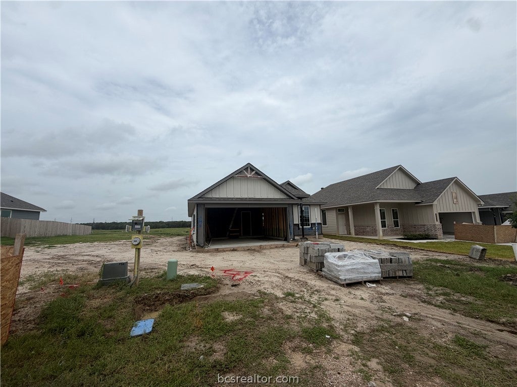 Photo of 10620 Burgundy Berry Way, Bryan, TX 77845 (MLS # 26009416)