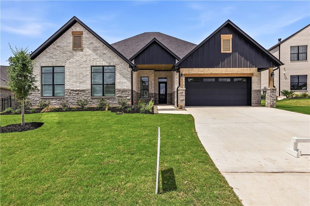 Photo of 3022 Silverbell Court, Bryan, TX 77807 (MLS # 26000755)
