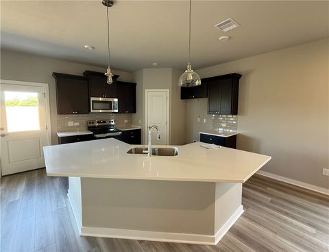 Tiny photo for 5508 Harriet Street, Bryan, TX 77807 (MLS # 26000394)