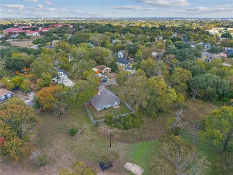 Tiny photo for 1003 E 24th Street, Bryan, TX 77803 (MLS # 25012001)