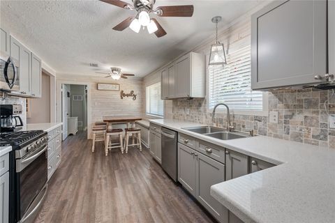 Tiny photo for 3805 Windridge Drive, Bryan, TX 77802 (MLS # 26005957)