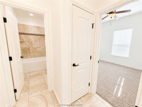 Tiny photo for 3092 Archer Circle, Bryan, TX 77808 (MLS # 26009206)