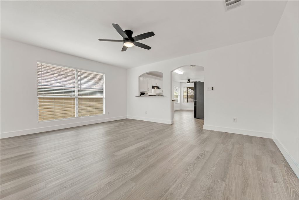 Photo of 1108 Cottage Grove Circle, Bryan, TX 77801 (MLS # 26000777)