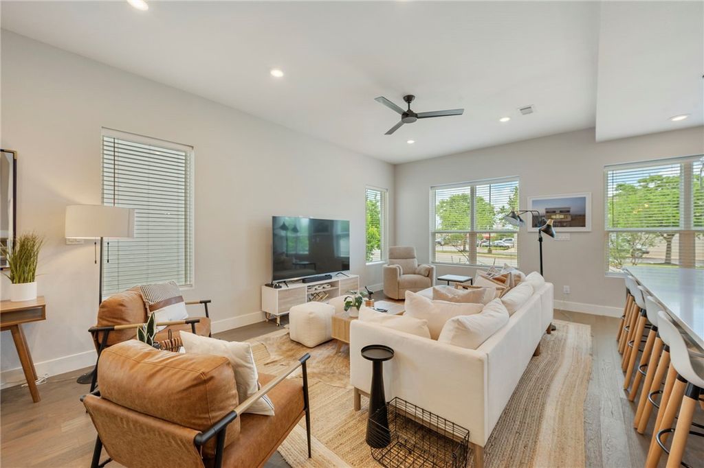 Photo of 234 Estates Cir, College Station, TX 77840 (MLS # 26005250)