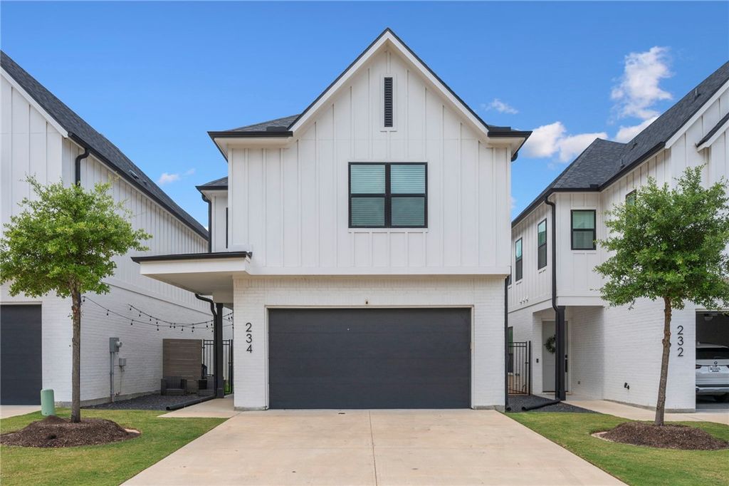 Photo of 234 Estates Cir, College Station, TX 77840 (MLS # 26005250)